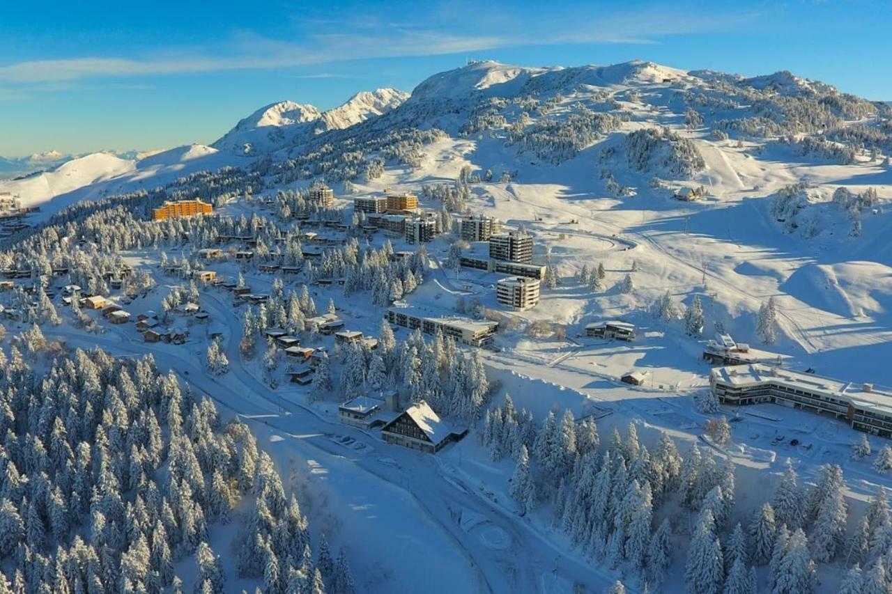 Charmant Studio Cabine Cosy A 100 M Des Pistes Chamrousse Exterior photo